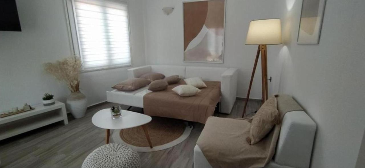 Capolavoro, Boutique Apartment With Unique Rooftop Skiathos Town Ngoại thất bức ảnh